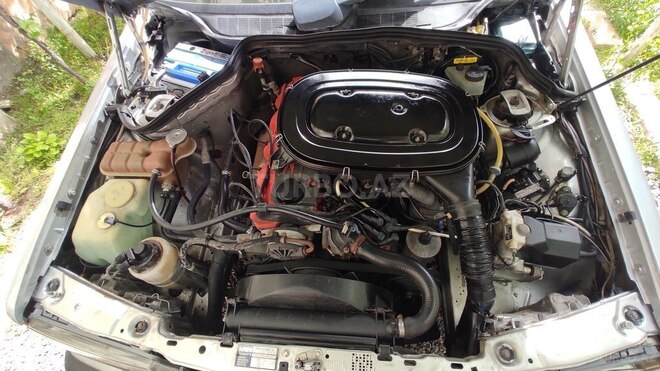 Mercedes 190-5