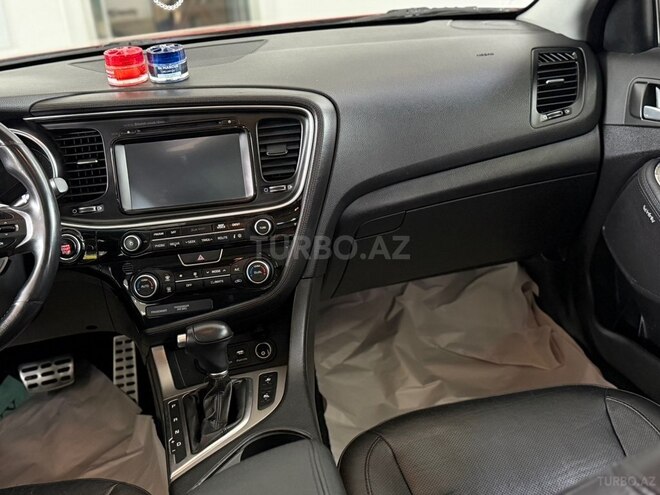 Kia Optima-16