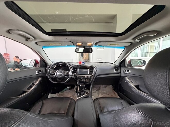 Kia Optima-17