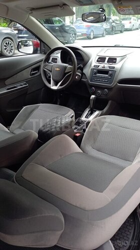 Chevrolet Cobalt-10