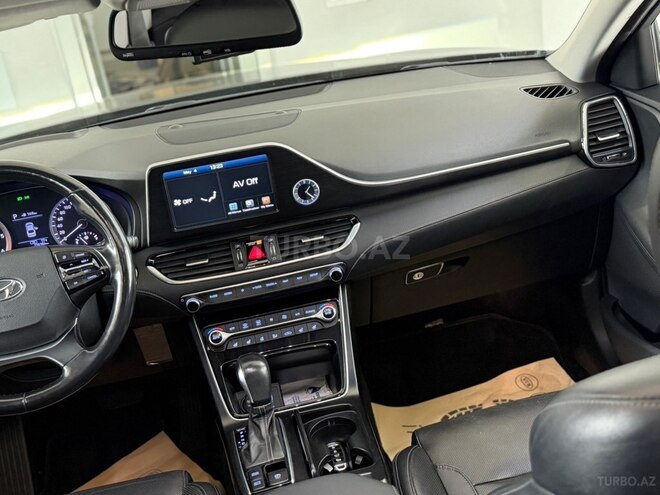 Hyundai Grandeur 2017, 178,000 km - 2.2 l - Bakı