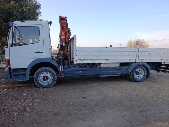 Mercedes Atego 1218-3