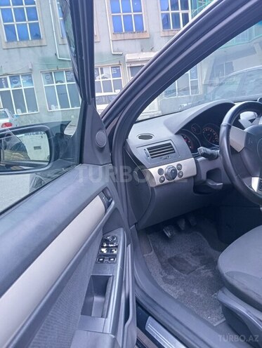 Opel Astra-3