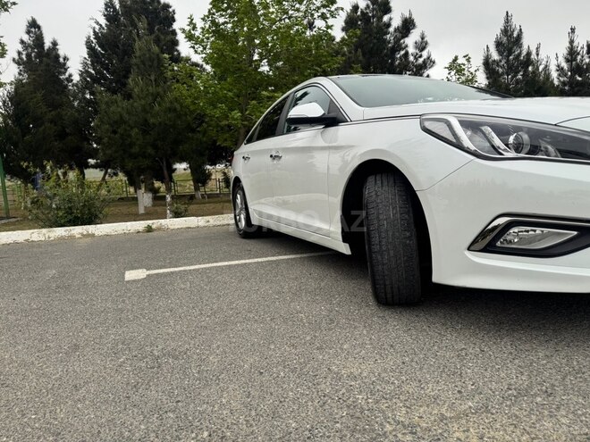 Hyundai Sonata-3