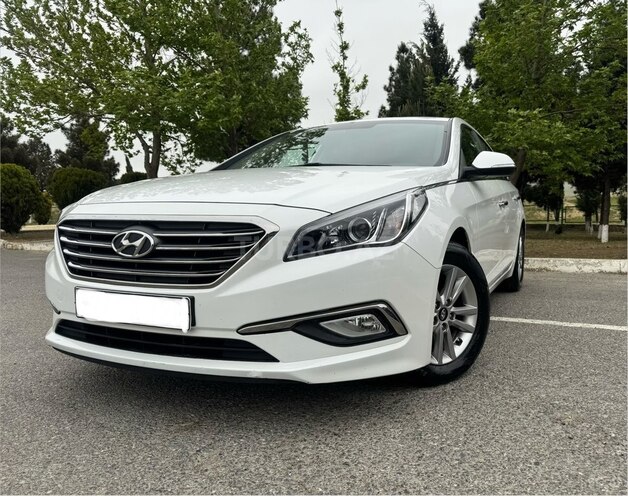 Hyundai Sonata-1