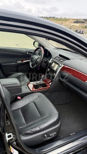 Toyota Camry-10