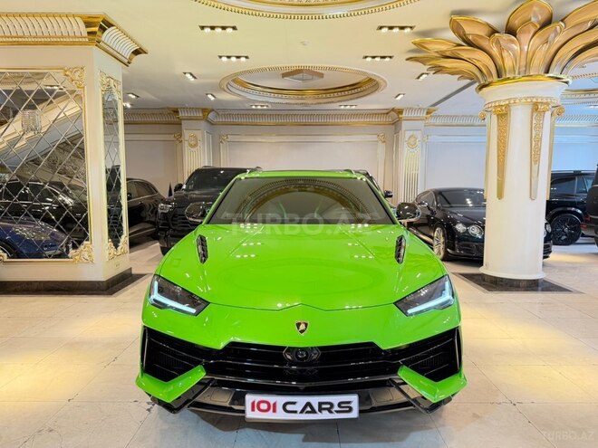 Lamborghini Urus-1