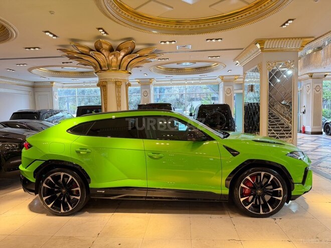 Lamborghini Urus-5