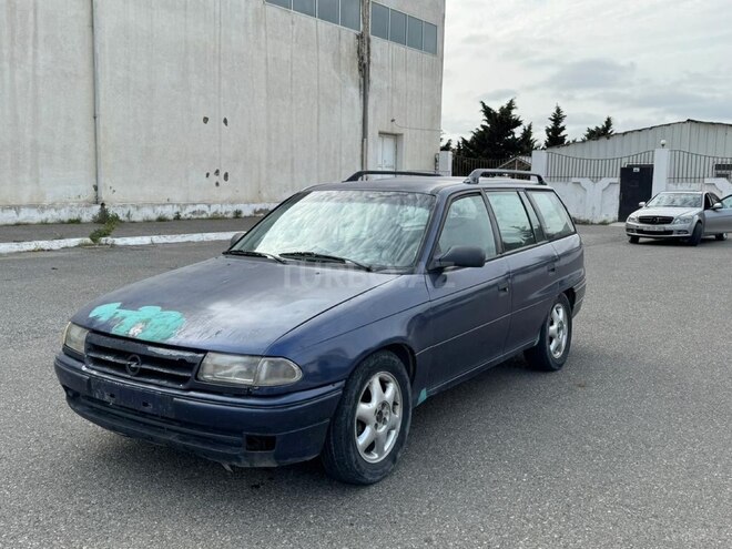Opel Astra-2