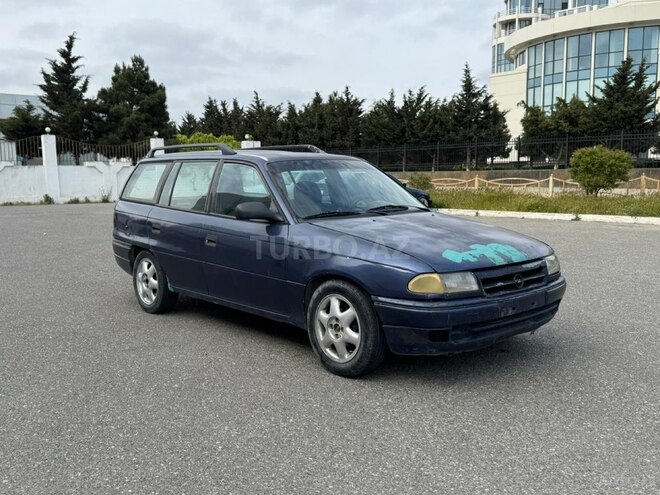 Opel Astra-9