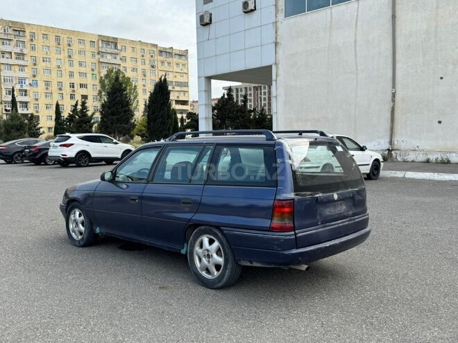 Opel Astra-4