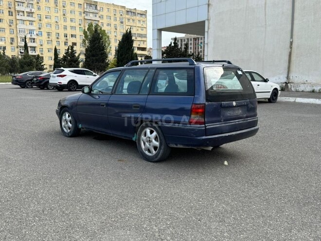 Opel Astra-7