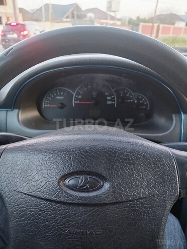 LADA (VAZ) Priora-12