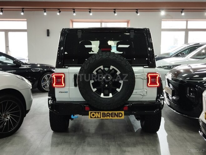 Jeep Wrangler-5
