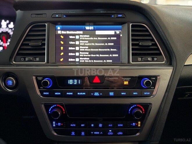 Hyundai Sonata-18