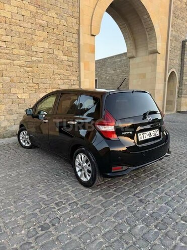 Nissan Note-10