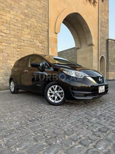 Nissan Note-2