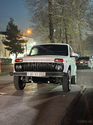 LADA (VAZ) Niva-1
