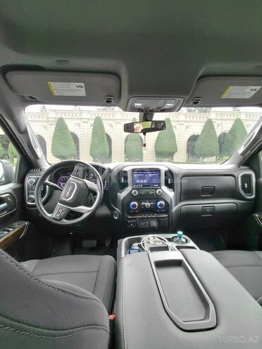 GMC Sierra-3