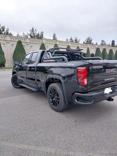 GMC Sierra-5