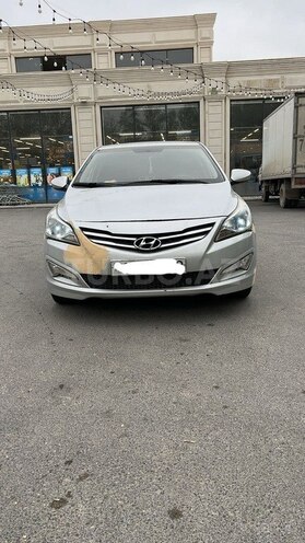 Hyundai Accent-1