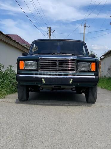 LADA (VAZ) 2107-1