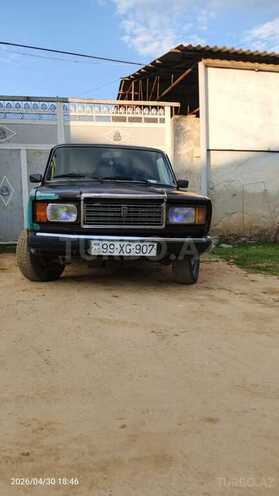 LADA (VAZ) 2107-1