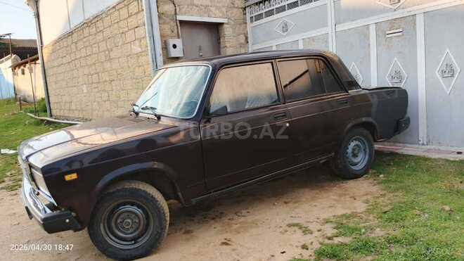 LADA (VAZ) 2107-4