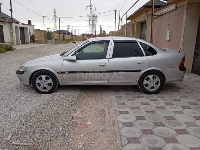 Opel Vectra-8