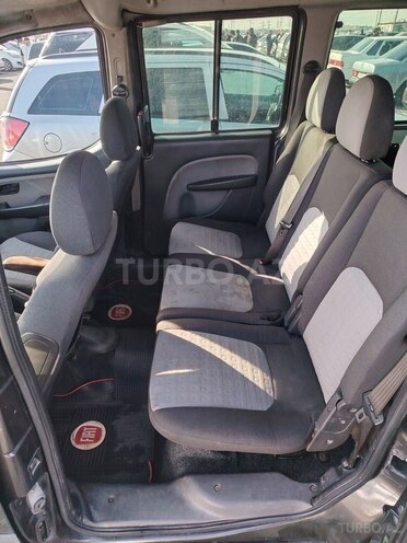 Fiat Doblo-8