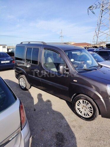 Fiat Doblo-13