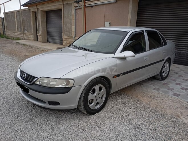 Opel Vectra-3