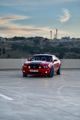 Ford Mustang-2