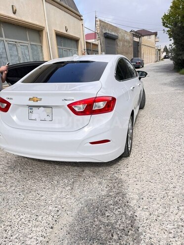 Chevrolet Cruze-2