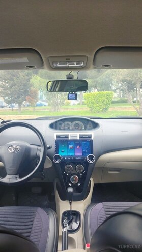 Toyota Yaris-4