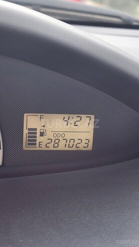 Toyota Yaris-18