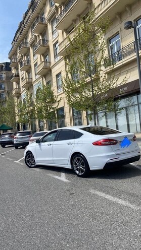 Ford Fusion (North America)-5