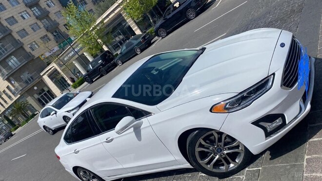 Ford Fusion (North America)-2