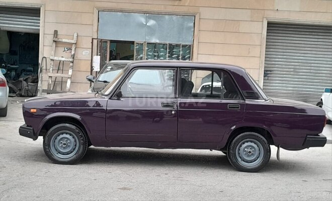 LADA (VAZ) 2107-3