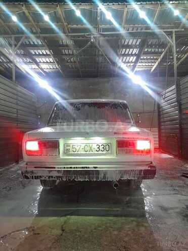 LADA (VAZ) 2107-2