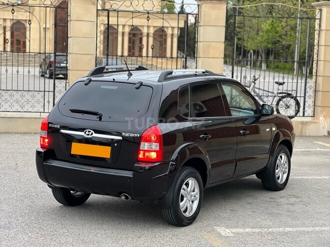 Hyundai Tucson-12