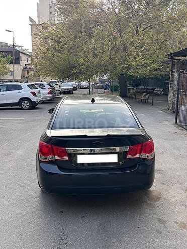 Chevrolet Cruze-9