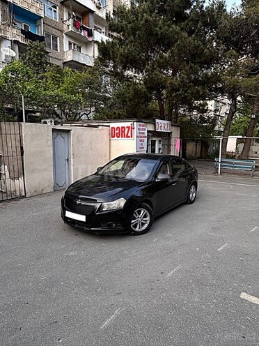 Chevrolet Cruze-1