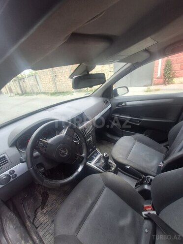 Opel Astra-2