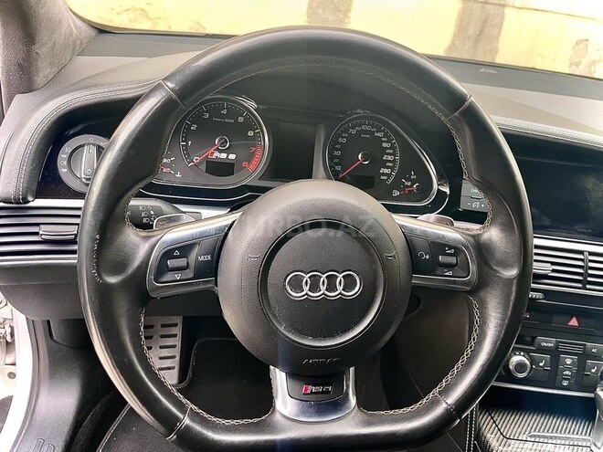 Audi RS6-11