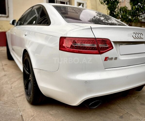 Audi RS6-7