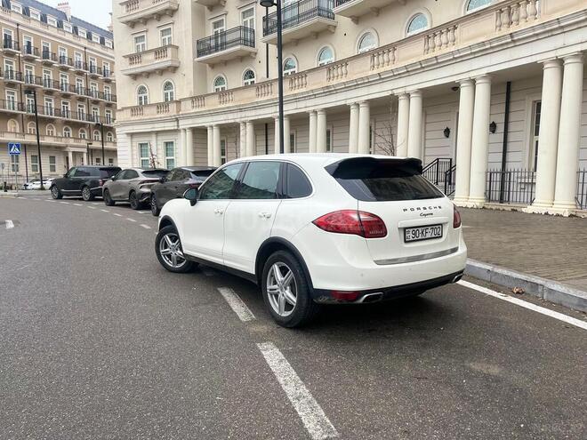 Porsche Cayenne-3