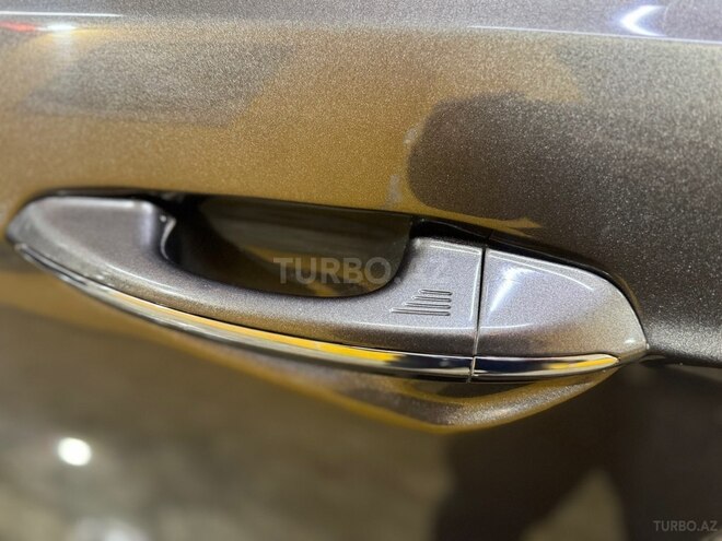 Ford Fusion (North America)-8