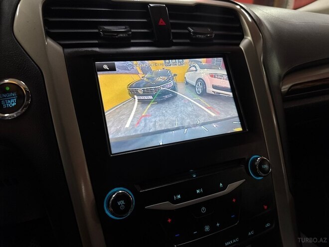 Ford Fusion (North America)-16