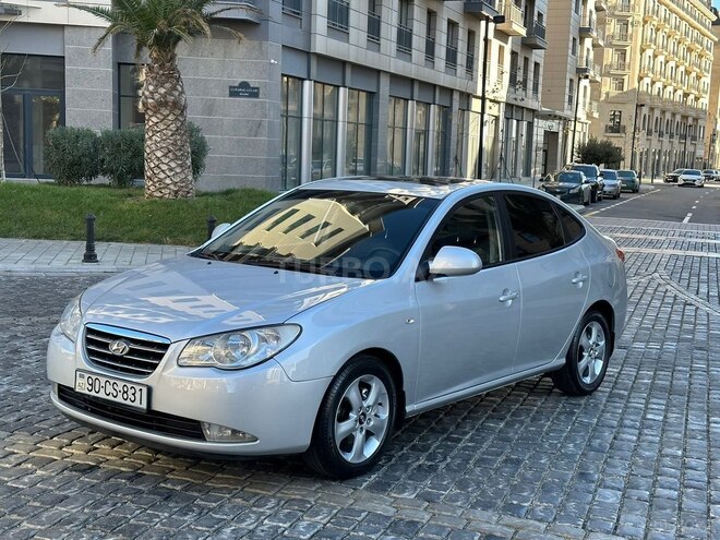 Hyundai Elantra-6
